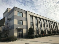 港閘區(qū)廠房出租，靠近南通理工學(xué)院，一棟3層，有電梯，單層面積