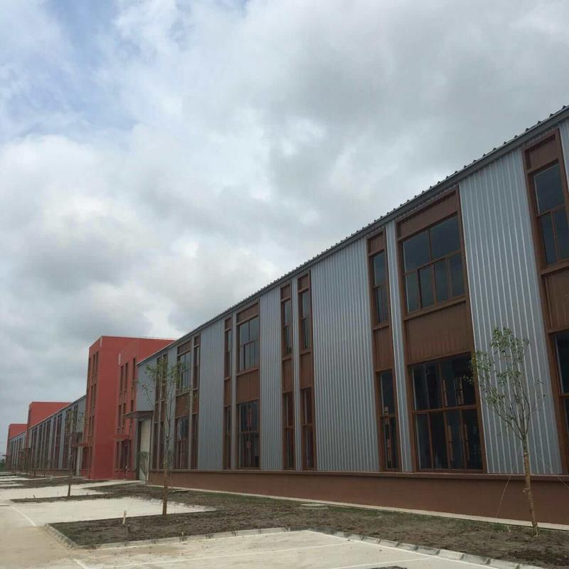 1200平50年產(chǎn)權(quán)廠房底價拋售一成首付 1200平50年產(chǎn)權(quán)廠房底價拋售一成首付