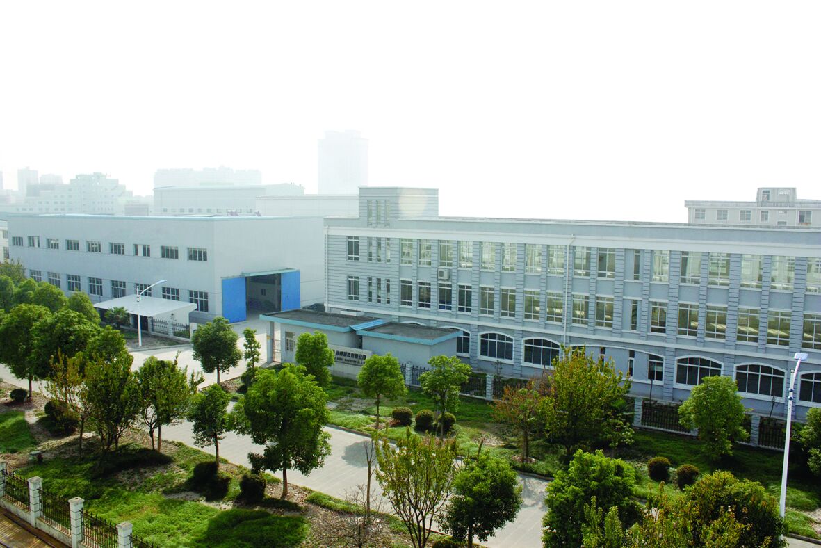 啟東市海洪工業(yè)園區(qū)靈峰路707號機(jī)械廠房出租 啟東市海洪工業(yè)園區(qū)靈峰路707號機(jī)械廠房出租