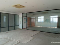 便宜寫字樓，單間49平起，有整層1600平，按需出租