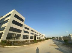 單層廠房出售，單價(jià)3700每平，獨(dú)門(mén)獨(dú)院送院子